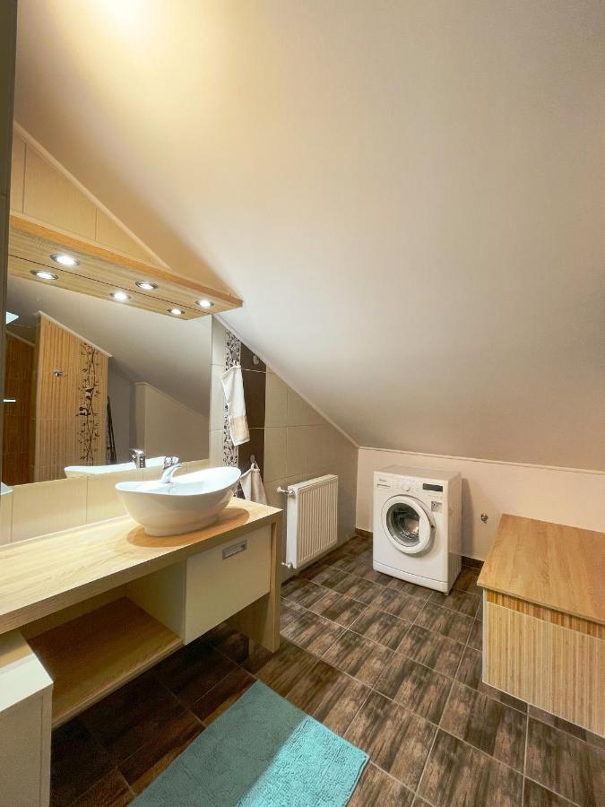 Pine&Chill2 Apartments Balatonalmádi Exterior foto