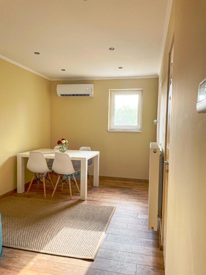 Pine&Chill2 Apartments Balatonalmádi Exterior foto
